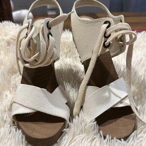 🌲 New! STELLA MCCARTNEY new! 
 NEW NEVER WORN SANDALS